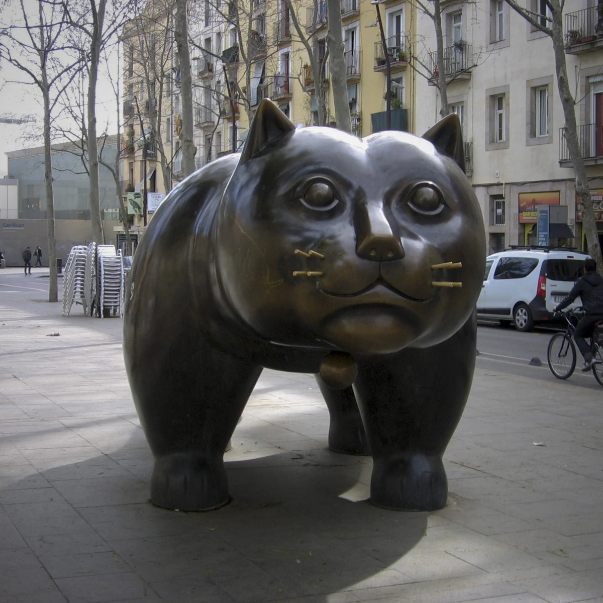 Tour libre por el Raval de Barcelona con audioguía disponible