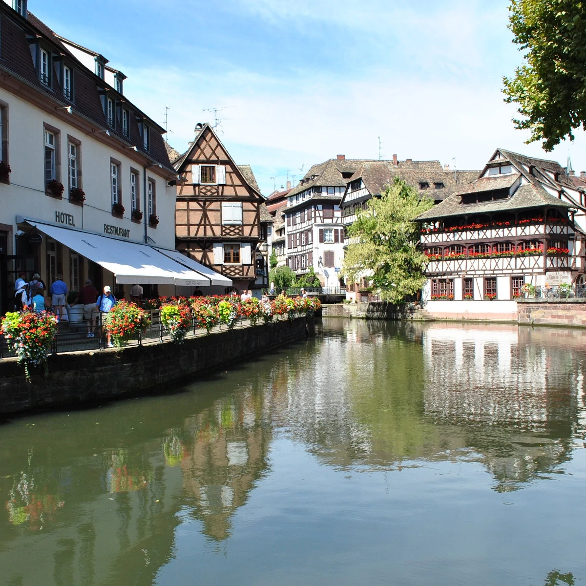 Tour libre à la Petite France avec audioguide activé